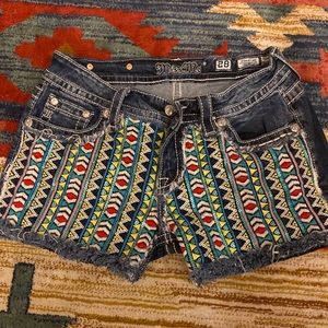 Very nice embroidery